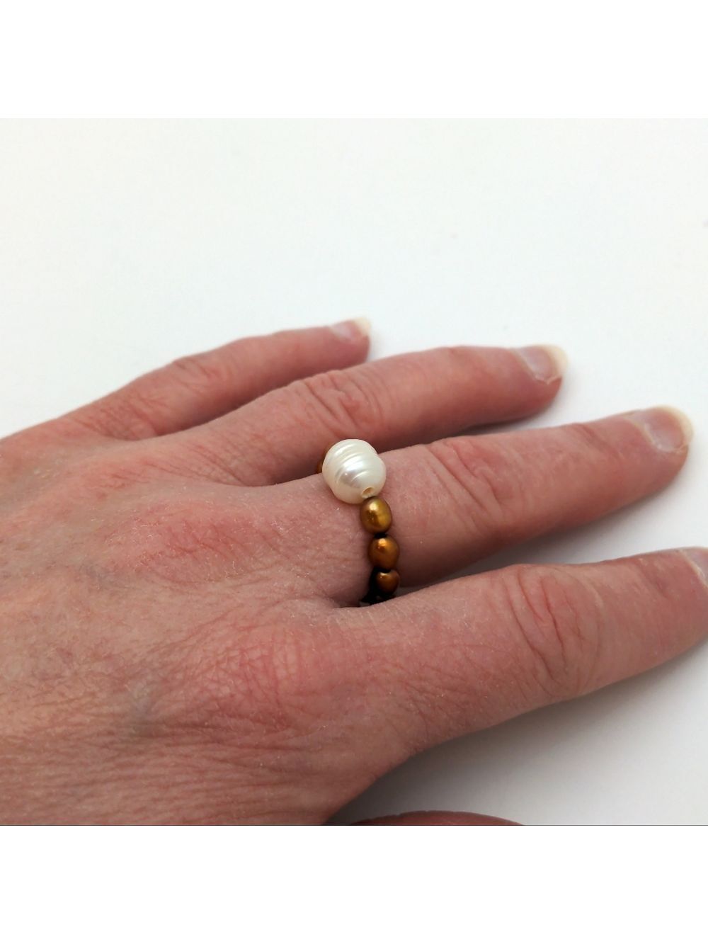 381MIDALANE Handcrafted Baroque Pearl Bronzed Bead Ring